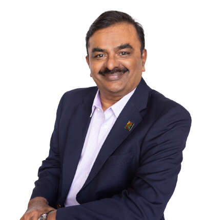 Dr Shan Moorthi