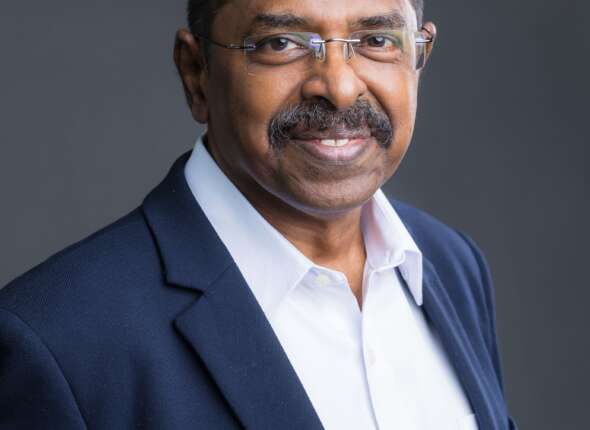 lower resolution headshot - Jeyaraman Seenivasagam